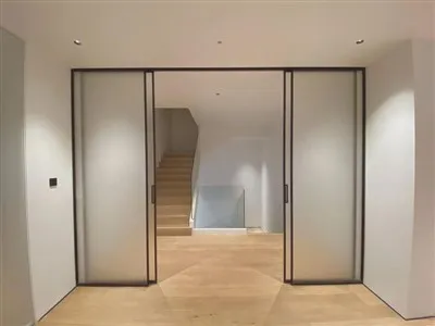 Aká je protipožiarna odolnosť posuvných sklenených dverí?